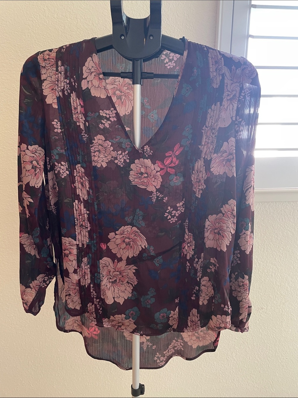 Zara Floral V-Neck Sheer Blouse in Maroon